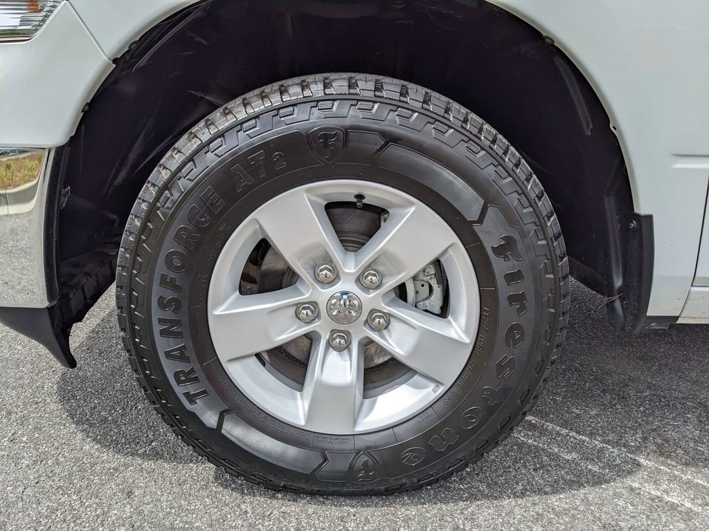 Used 2022 RAM 1500 Tradesman w/ Chrome Appearance Group AWD/4WD image 7