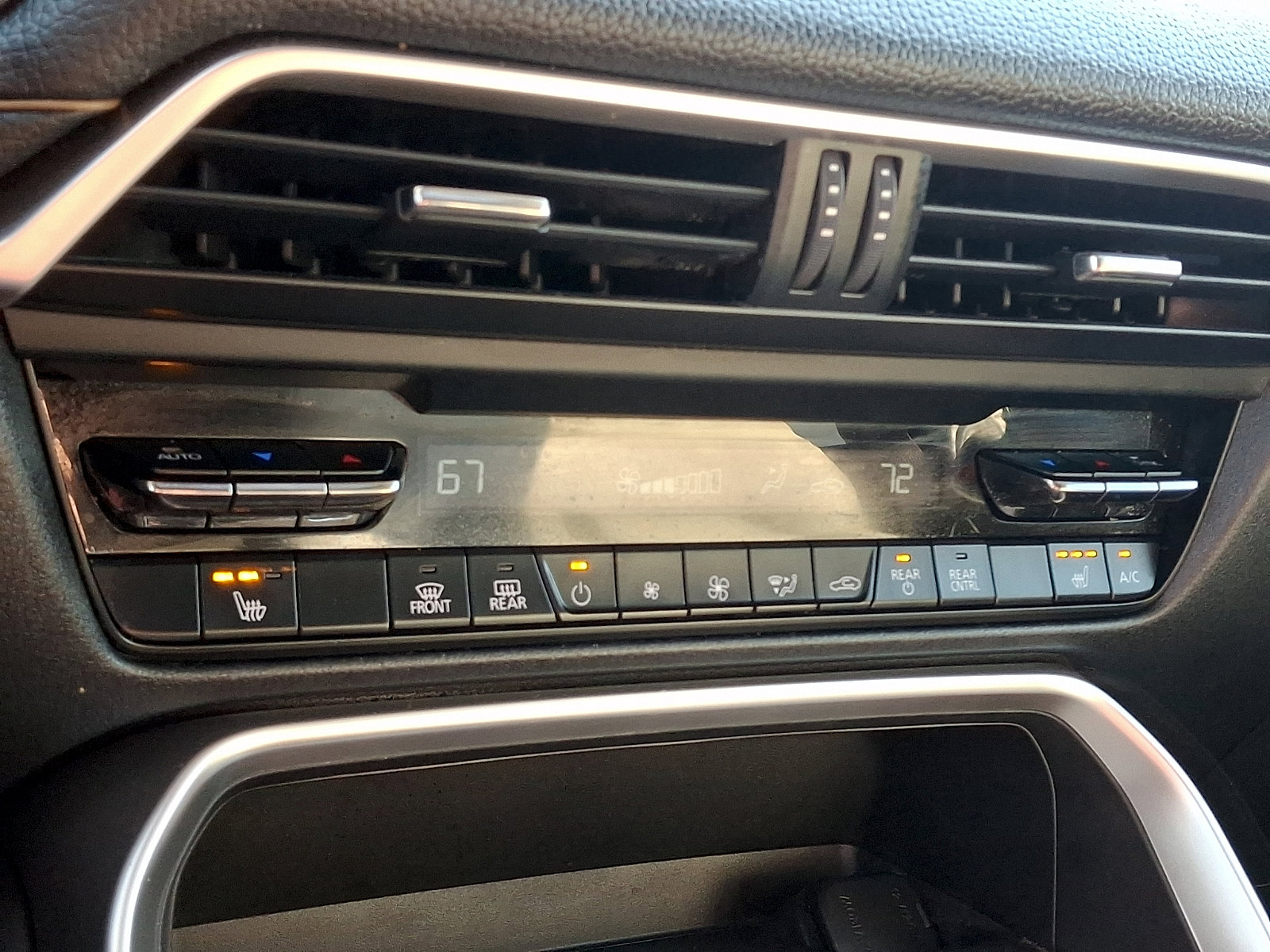 Certified 2025 MAZDA CX-90 3.3 Turbo w/ Preferred Package image 19