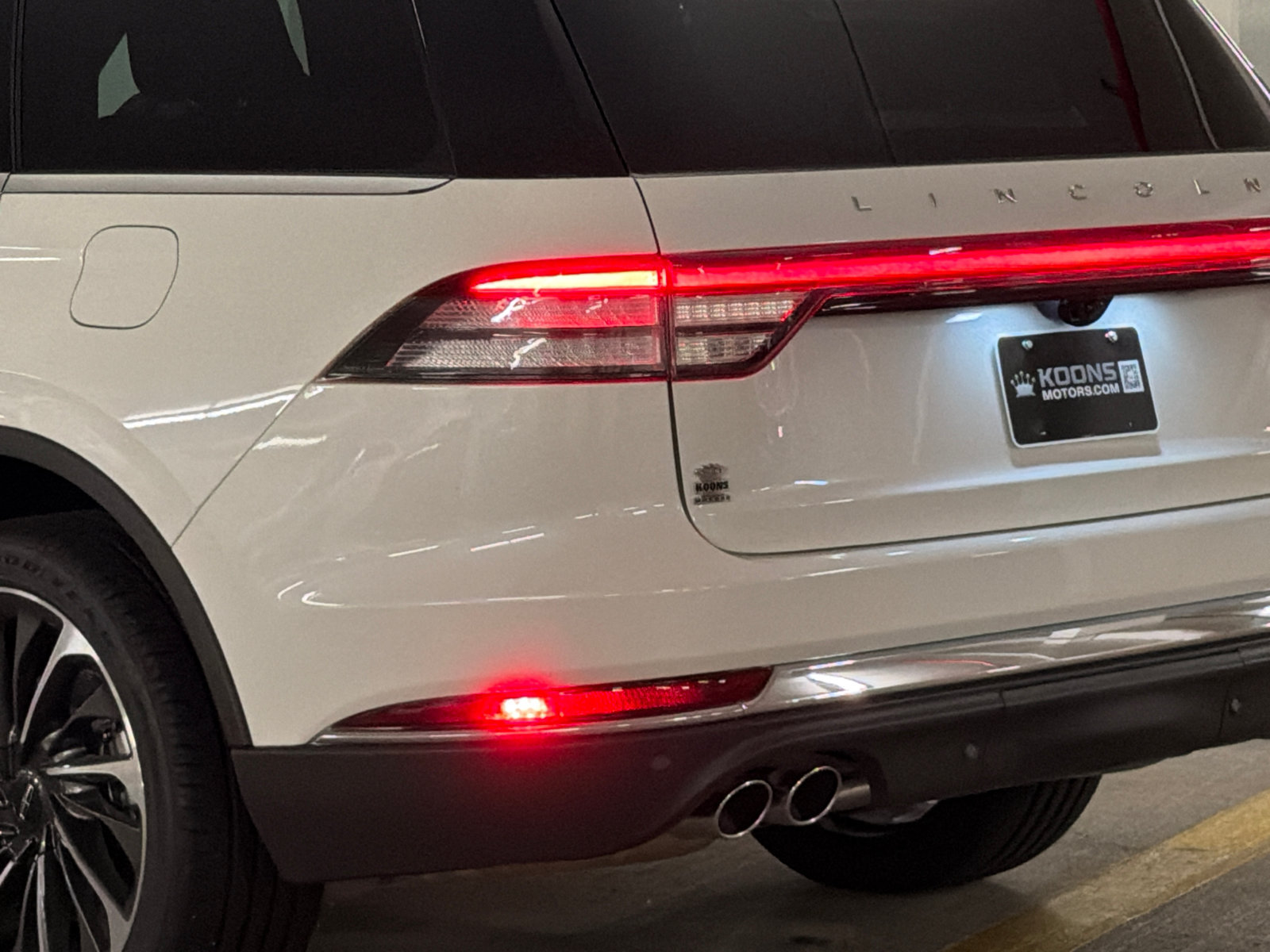 New 2027 Lincoln Aviator Reserve AWD/4WD image 7