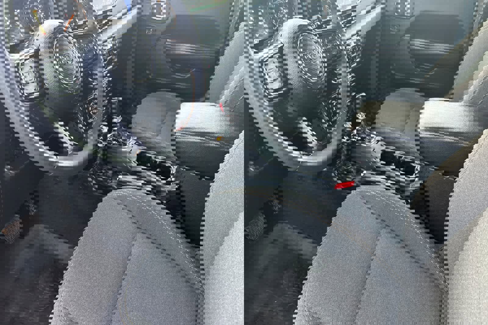 Used 2024 Jeep Wrangler Willys image 11