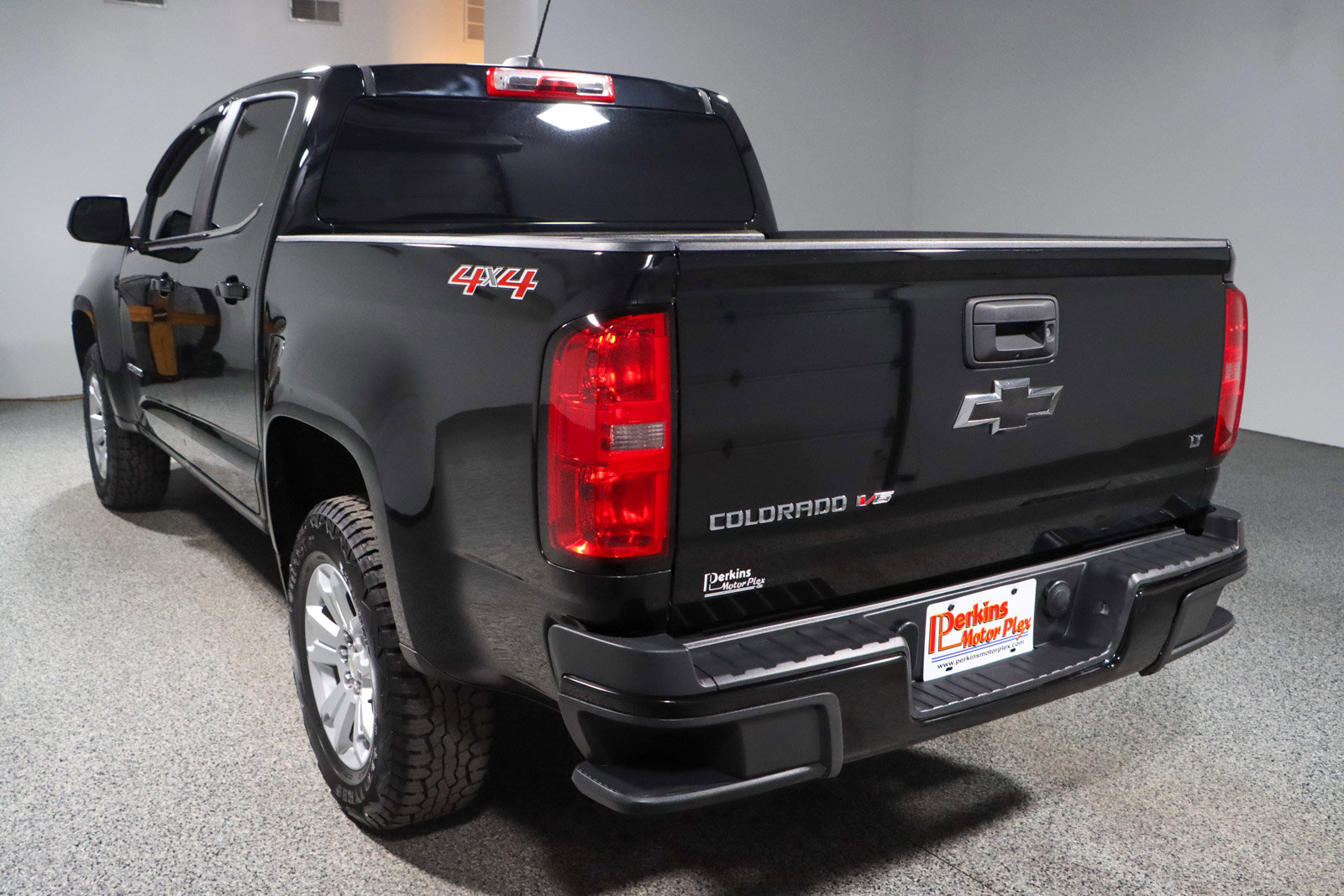 Used 2018 Chevrolet Colorado LT image 9