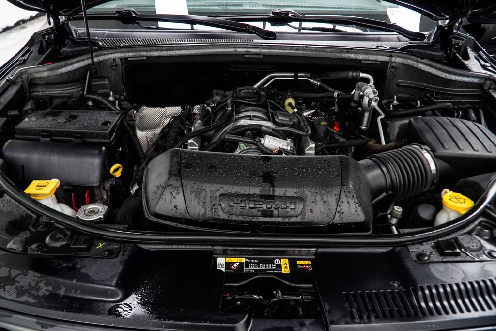 Used 2025 Dodge Durango R/T AWD/4WD image 17