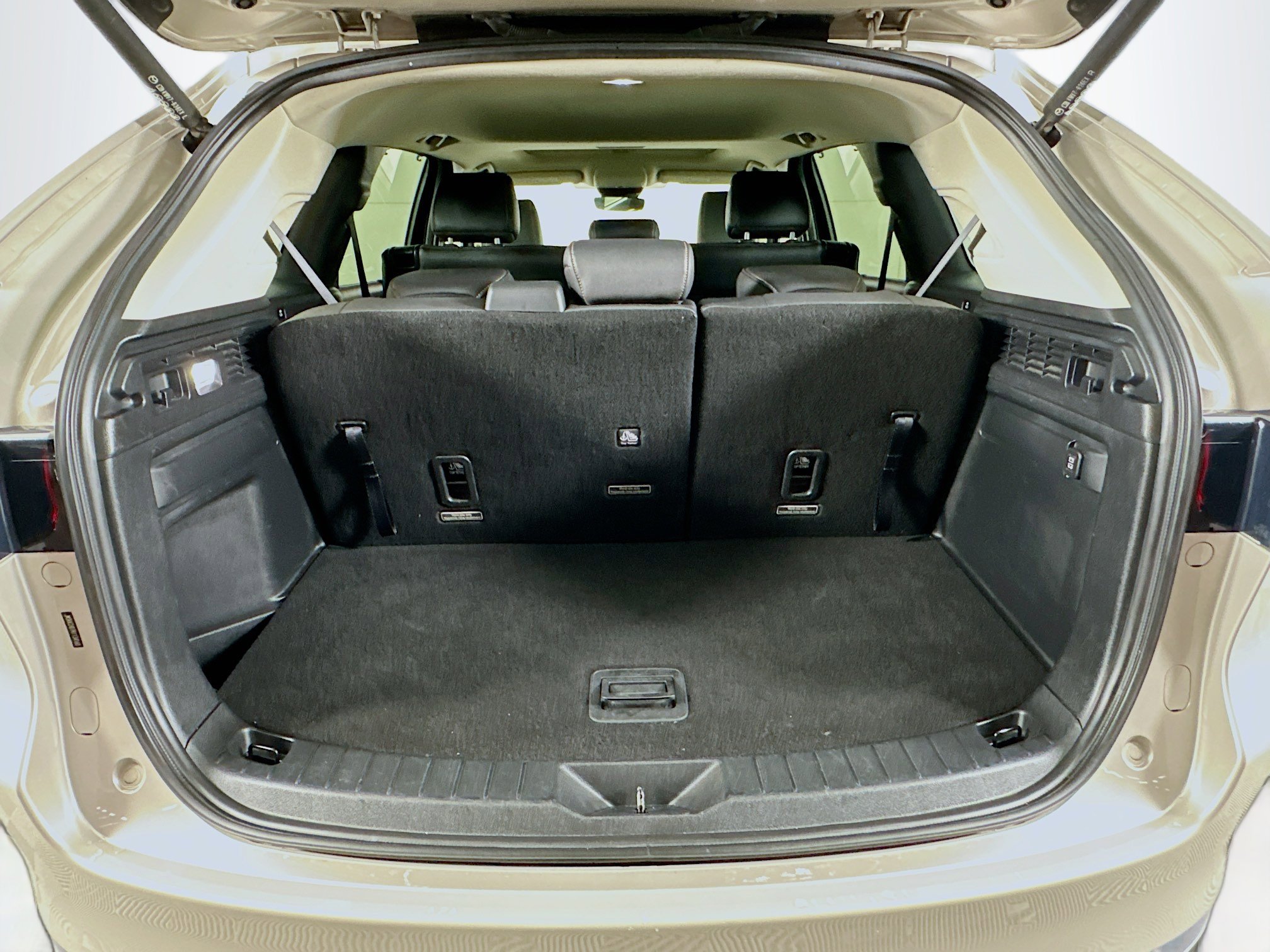 Used 2024 MAZDA CX-90 3.3 Turbo w/ Preferred Plus image 31