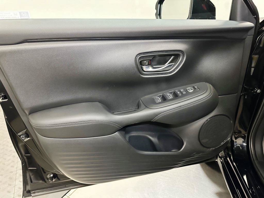 New 2027 Honda HR-V EX-L image 11