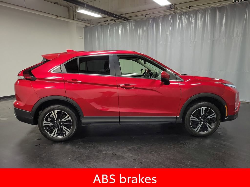 Used 2024 Mitsubishi Eclipse Cross SE image 9