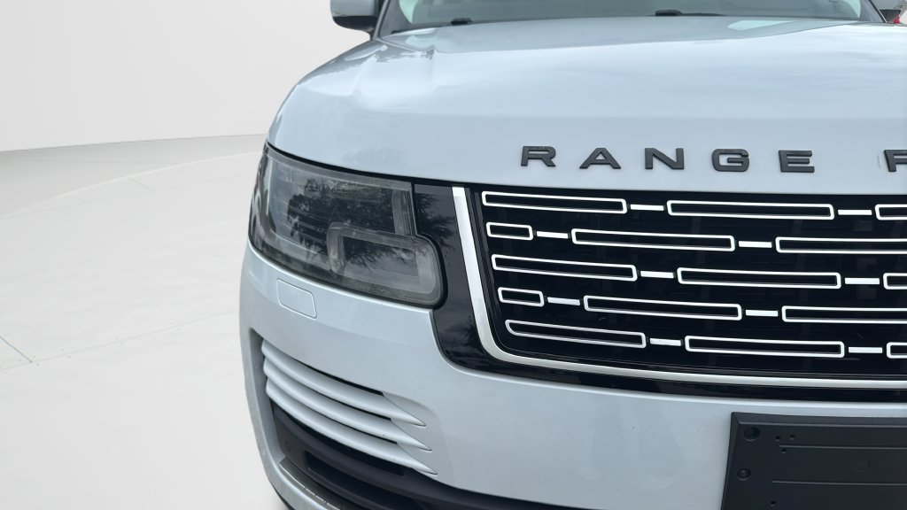 Used 2018 Land Rover Range Rover Supercharged AWD/4WD image 25