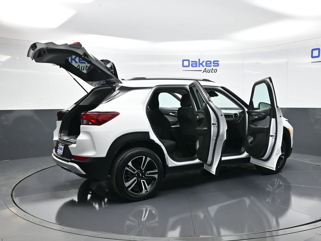 Used 2024 Chevrolet TrailBlazer LT image 53