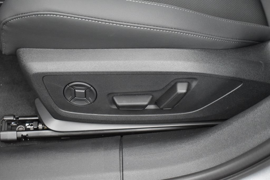New 2026 Audi A6 Premium Plus AWD/4WD image 7