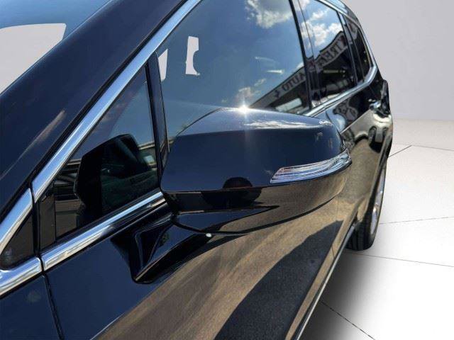 Used 2024 Cadillac XT6 Luxury w/ LPO, Floor Liner Package FWD image 15