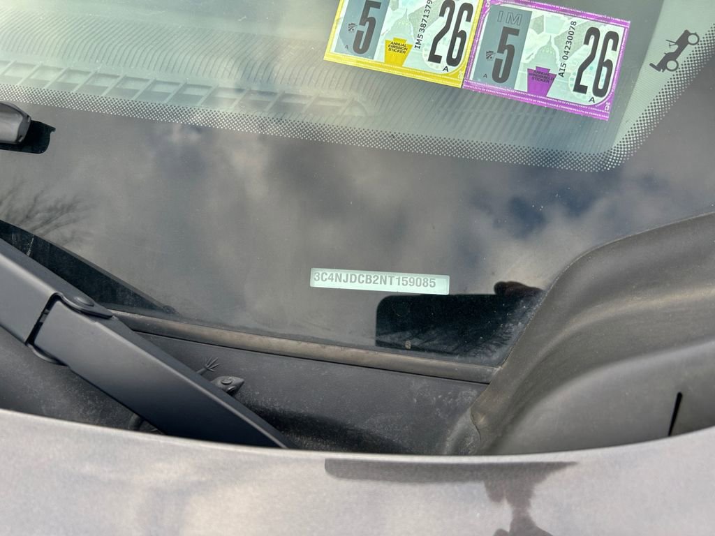 Certified 2022 Jeep Compass Limited image 32