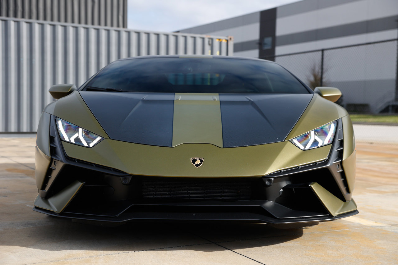 Used 2023 Lamborghini Huracan Tecnica image 19