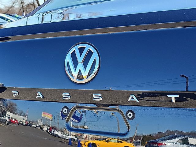 Used 2022 Volkswagen Passat 2.0T SE image 30