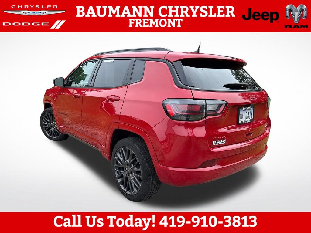 Used 2023 Jeep Compass Limited w/ Elite Group for (Red) Edition AWD/4WD image 4