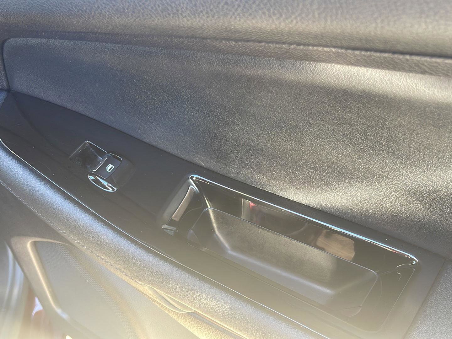 Used 2018 Ford Edge SEL w/ Equipment Group 201A image 18