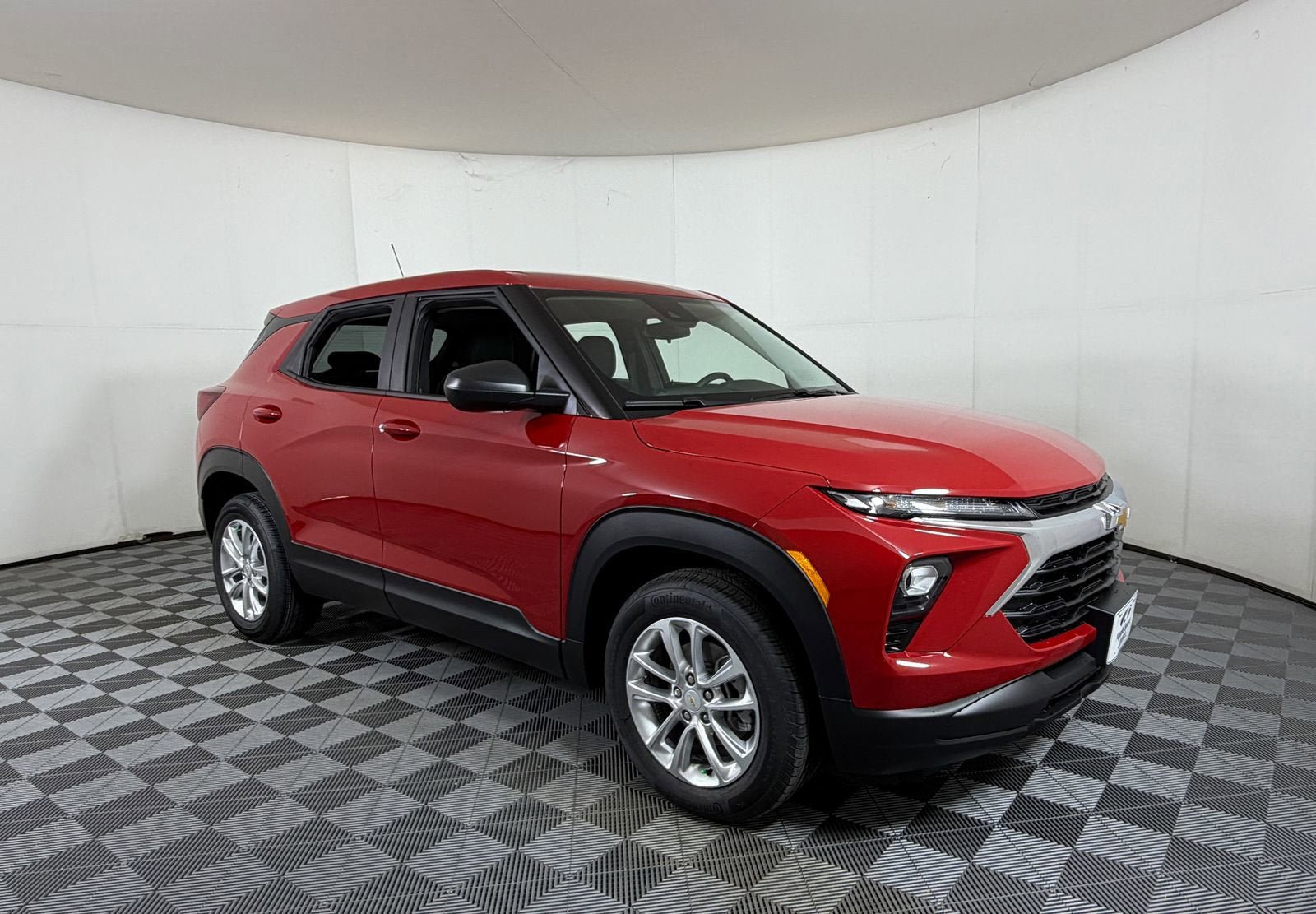 New 2026 Chevrolet TrailBlazer LS w/ LS Convenience Package FWD image 1