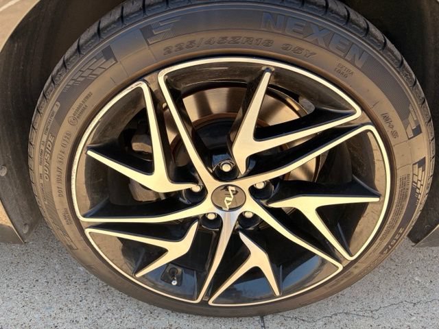 Used 2023 Kia Stinger GT-Line AWD/4WD image 2