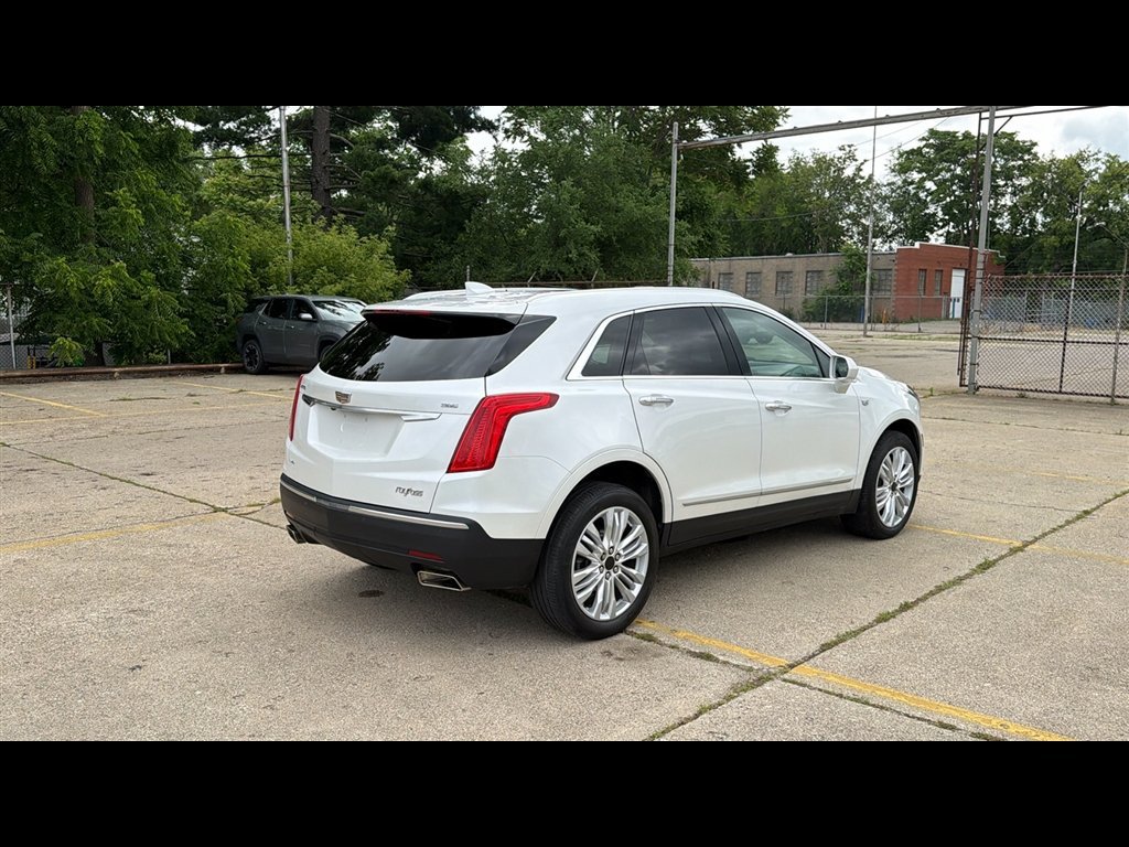 Used 2019 Cadillac XT5 Premium Luxury AWD/4WD image 5