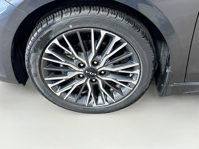 Used 2023 Kia Forte GT-Line image 10