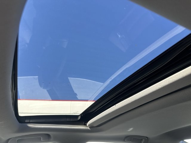 Used 2016 Acura TLX FWD image 19