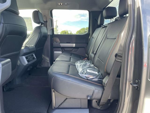 New 2026 Ford F350 Lariat w/ FX4 Off-Road Package image 11