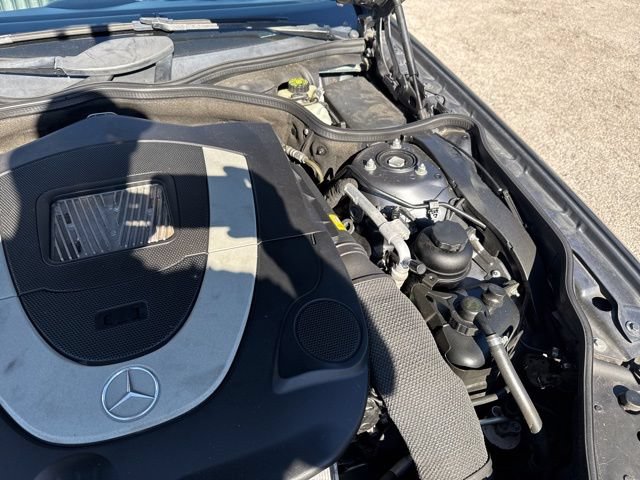 Used 2009 Mercedes-Benz SL 550 image 17