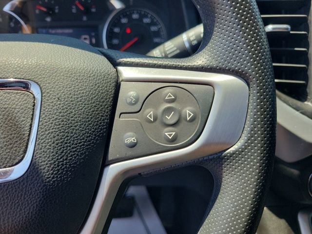 Used 2023 GMC Acadia SLE w/ Driver Convenience Package FWD image 22
