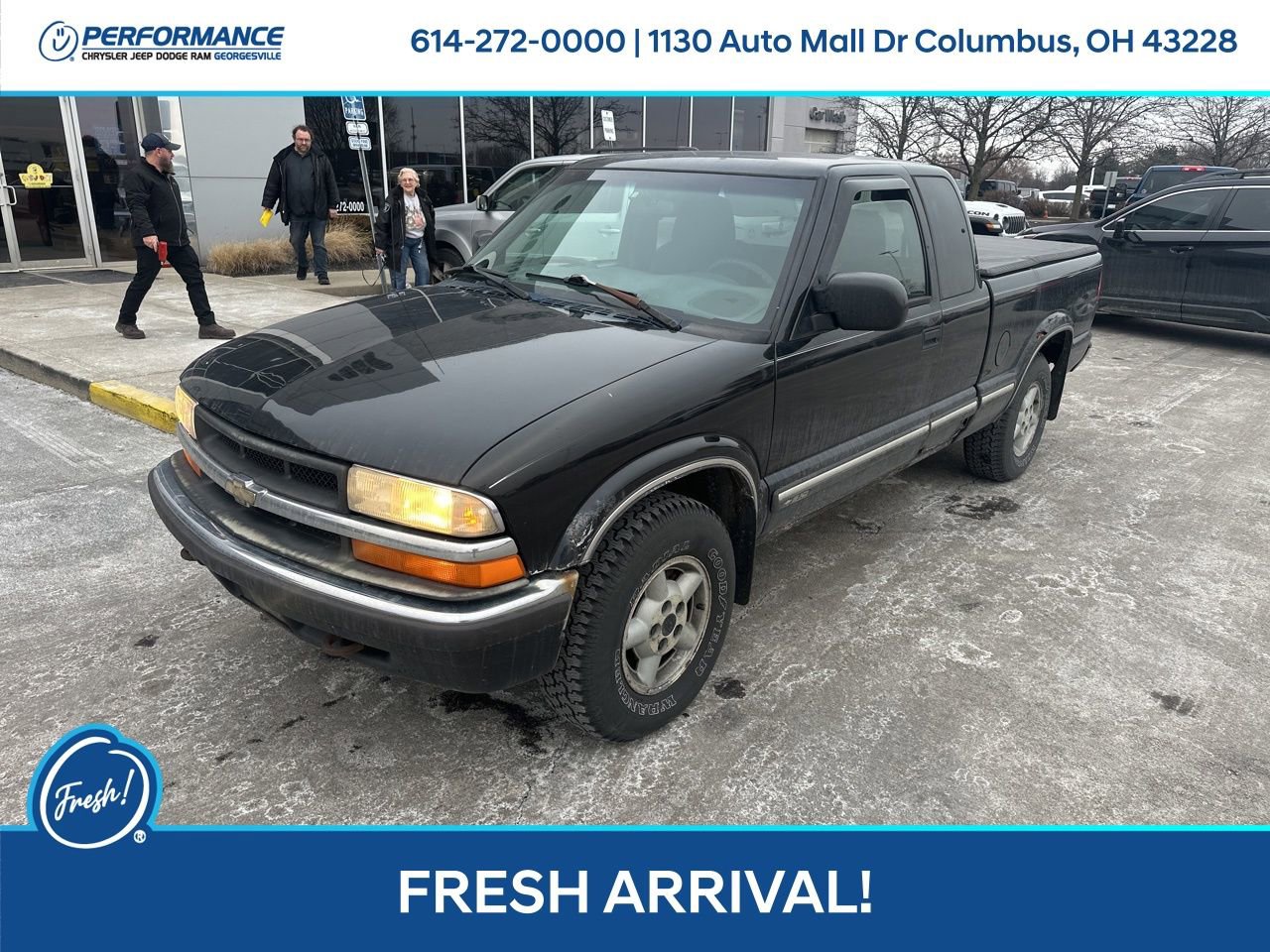Used 2000 Chevrolet S10 Pickup LS w/ Preferred Equipment Group image 8