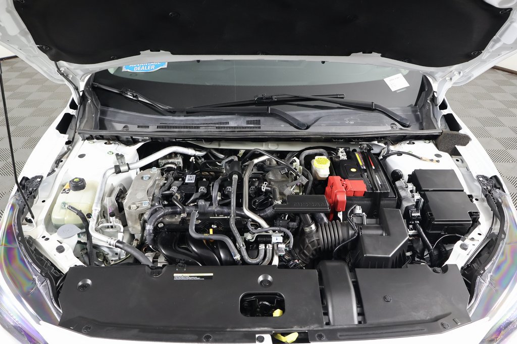 Used 2025 Nissan Sentra SR FWD image 15