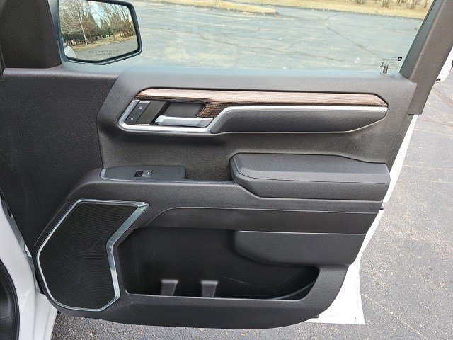 Used 2023 Chevrolet Silverado 1500 LT image 15