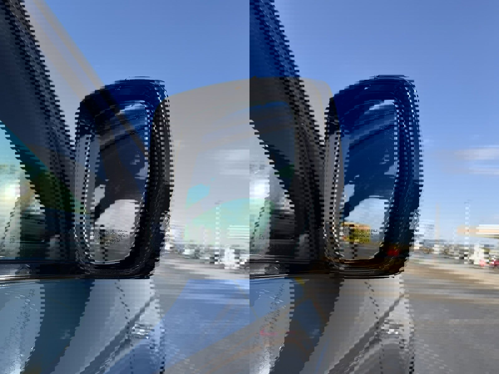 New 2026 Jeep Grand Cherokee Summit image 5