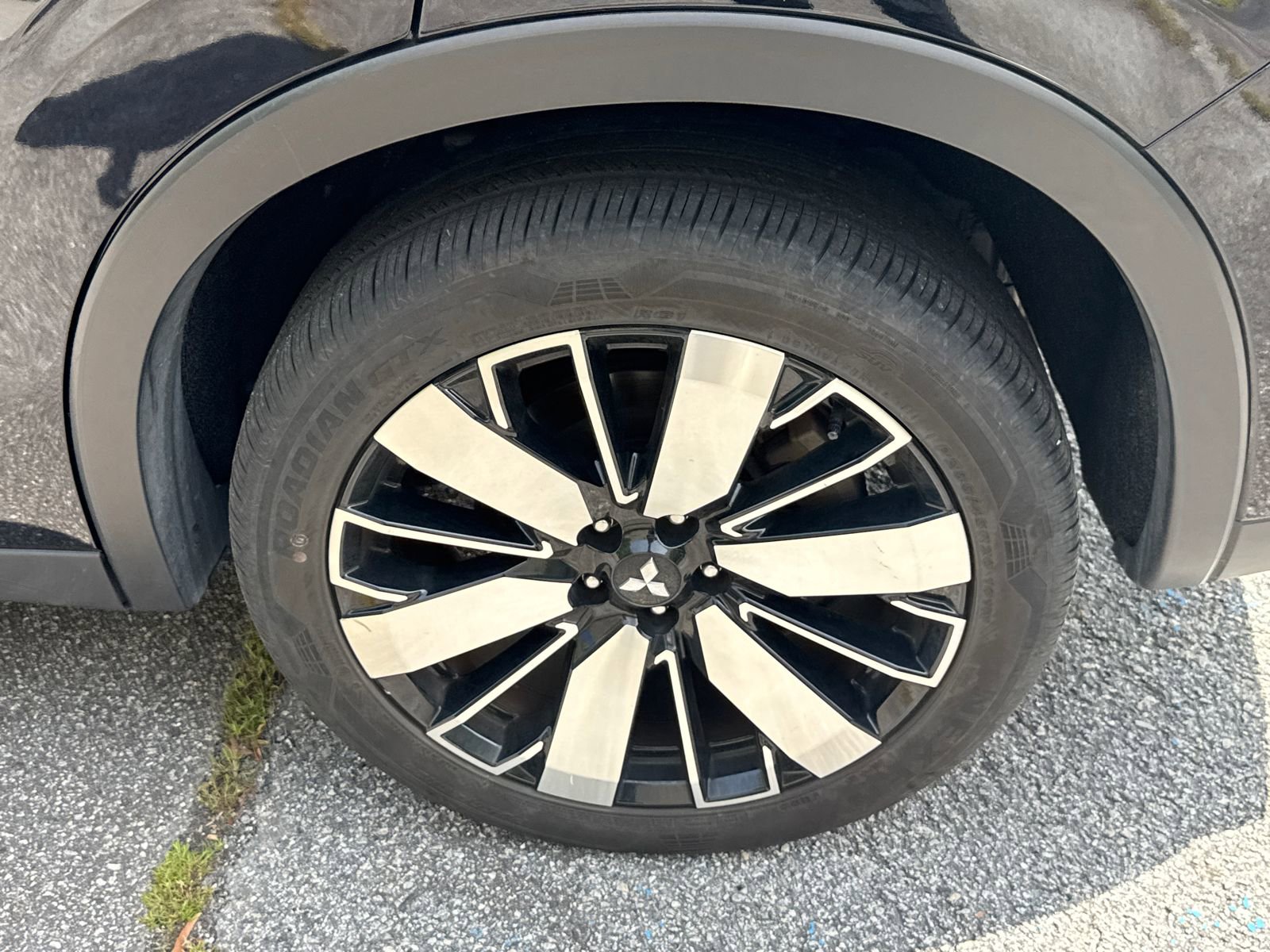 Used 2025 Mitsubishi Outlander SE FWD image 20