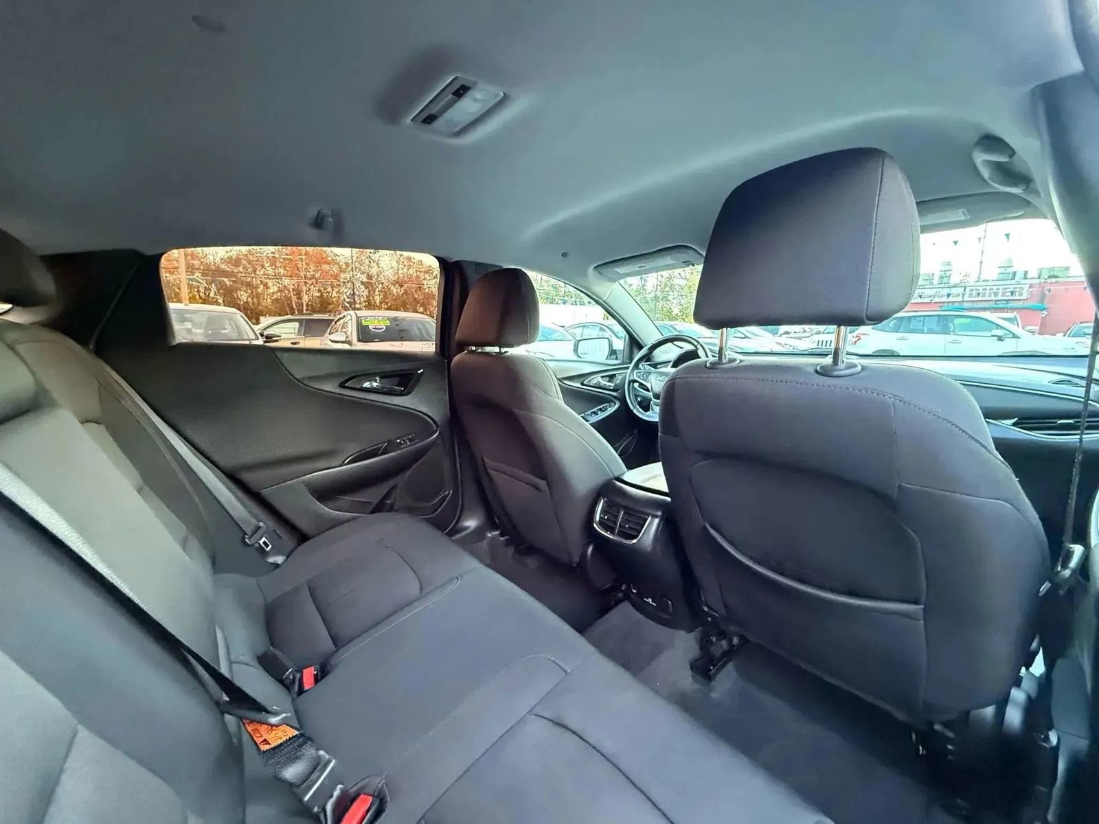Used 2018 Chevrolet Malibu LT FWD image 44