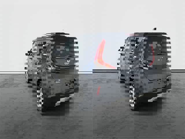 Used 2023 Kia Soul LX w/ Option Group 015 image 2