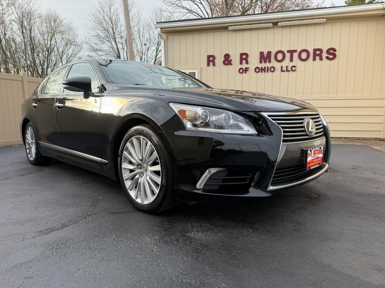 Used 2013 Lexus LS 460 Luxury Sedan AWD w/ Comfort Pkg image 8