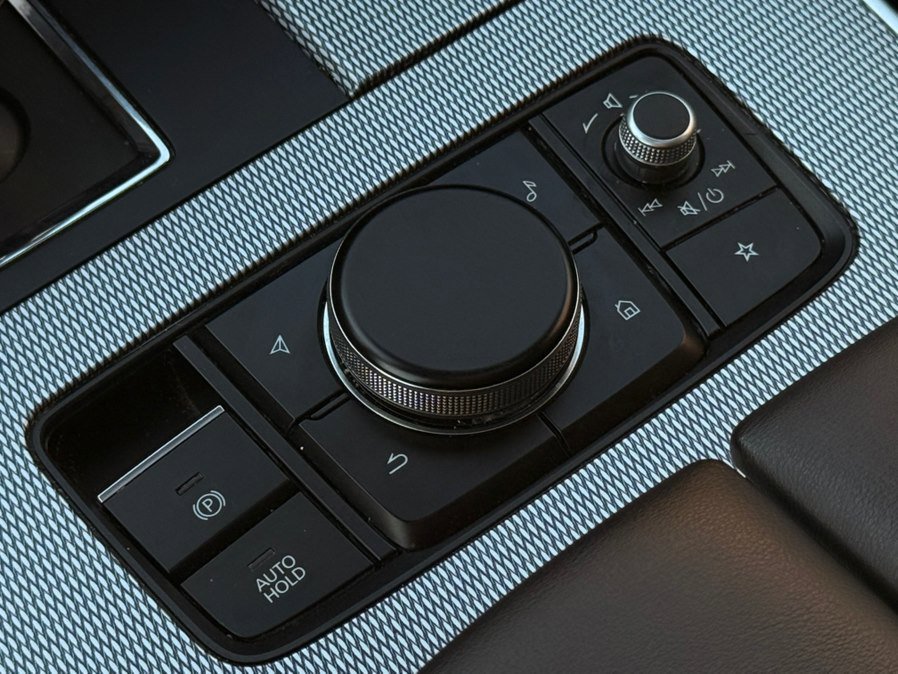 Used 2024 MAZDA CX-90 3.3 Turbo w/ Preferred Plus image 43