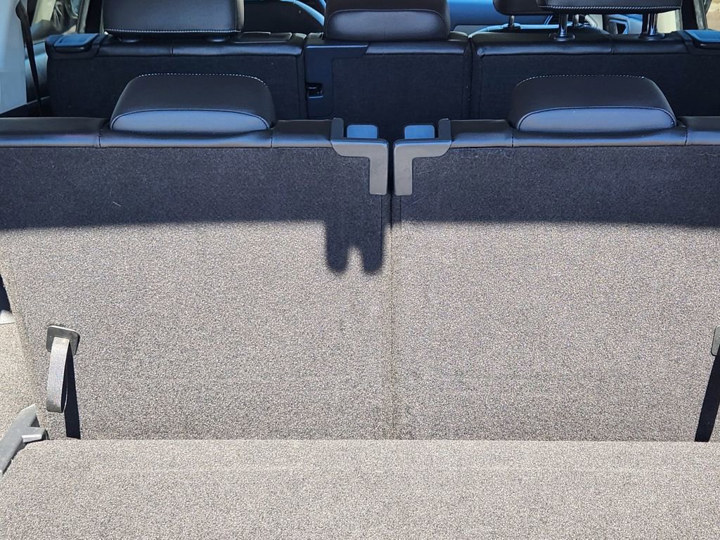 Used 2021 Volkswagen Tiguan SE image 20