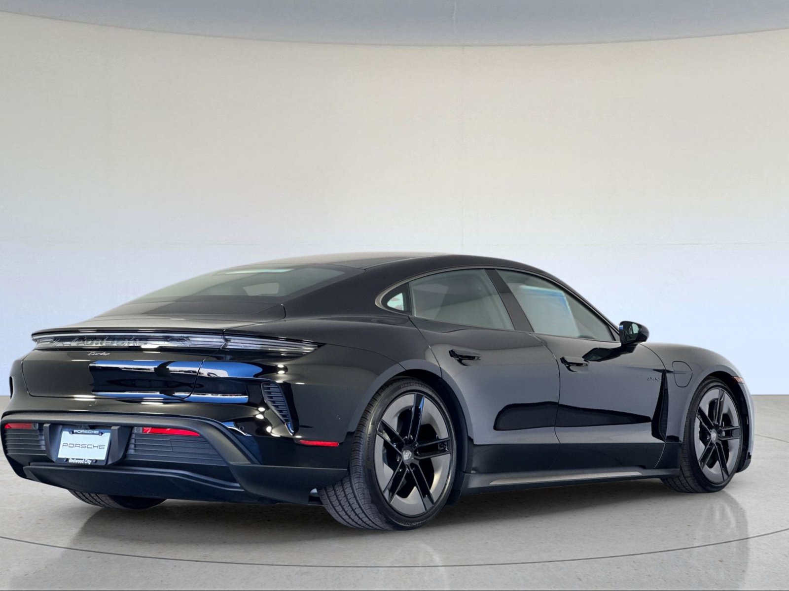 New 2026 Porsche Taycan Turbo AWD/4WD image 8