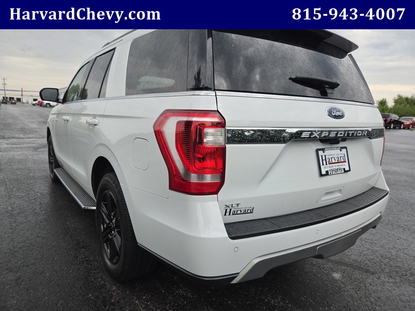 Used 2020 Ford Expedition XLT w/ Equipment Group 202A AWD/4WD image 39