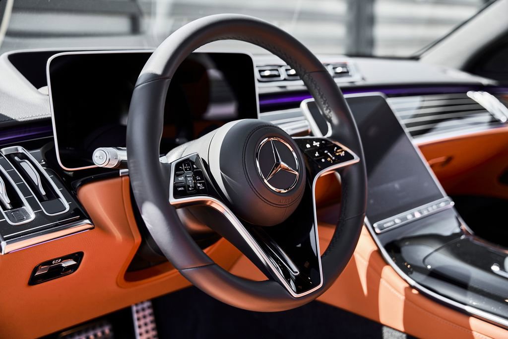 Used 2024 Mercedes-Benz S 63 AMG S image 37