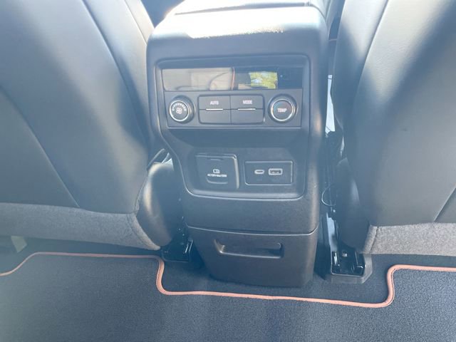 Used 2023 GMC Acadia AT4 AWD/4WD image 14