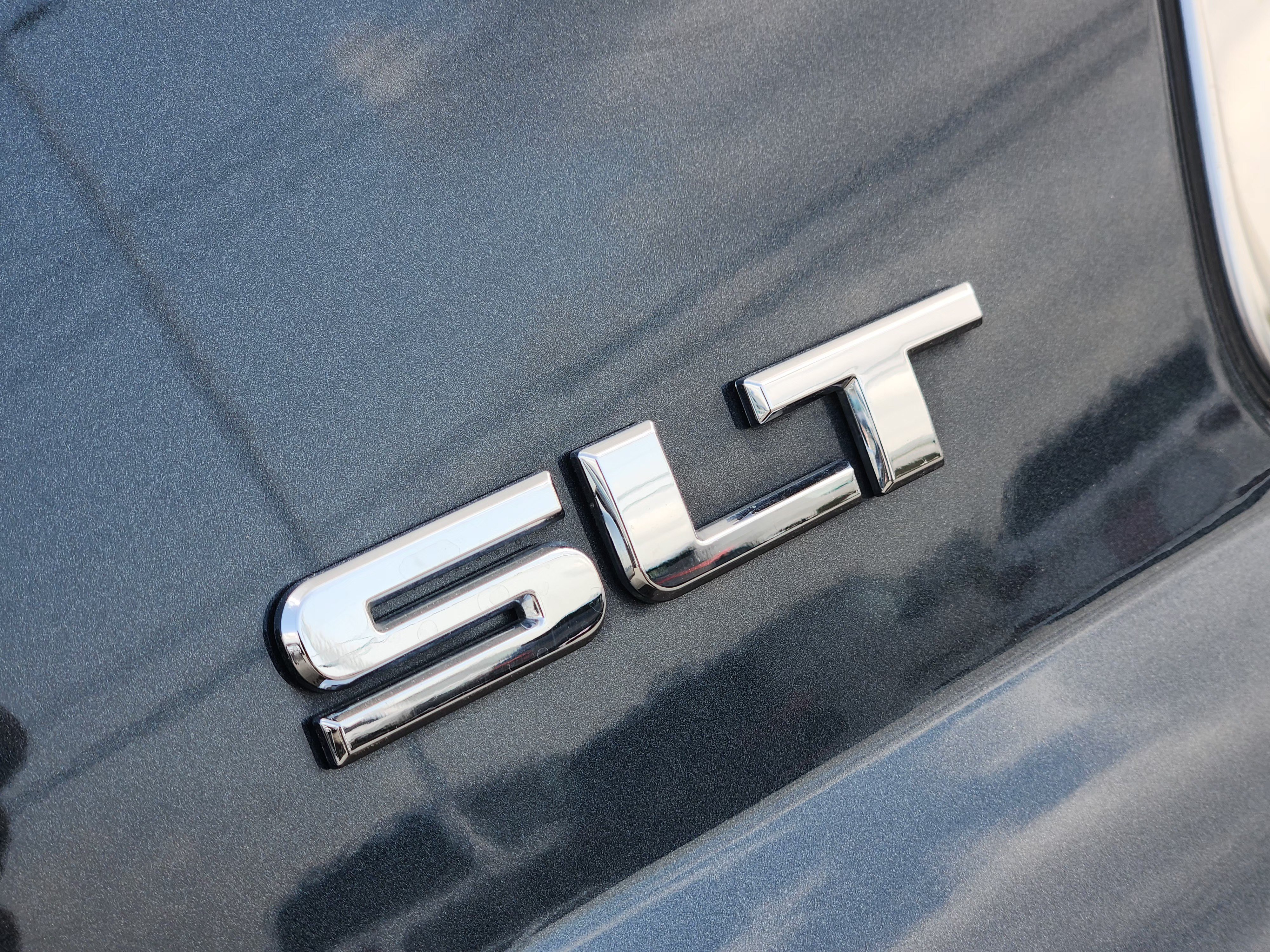 Used 2020 GMC Yukon SLT w/ Premium Edition RWD image 13