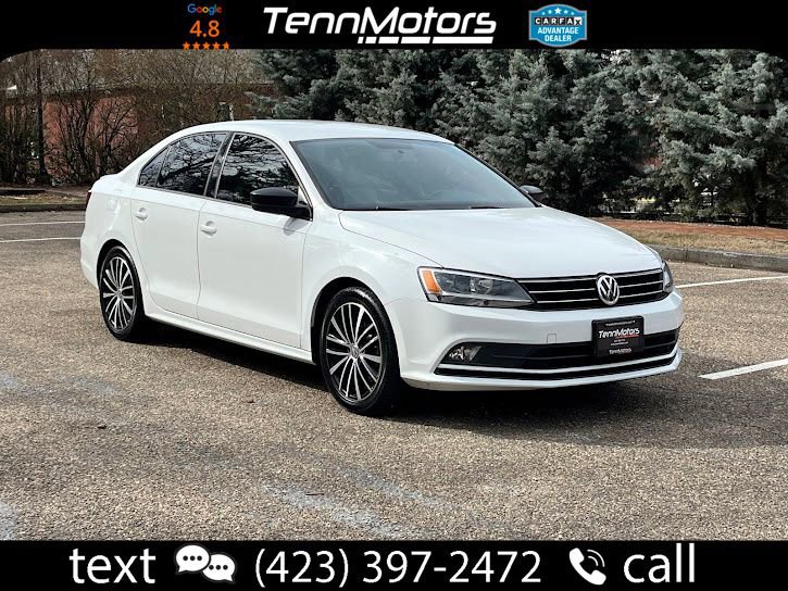 Used 2016 Volkswagen Jetta Sport image 1