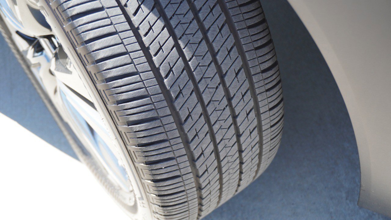 Used 2019 Lexus UX 200 F Sport image 12