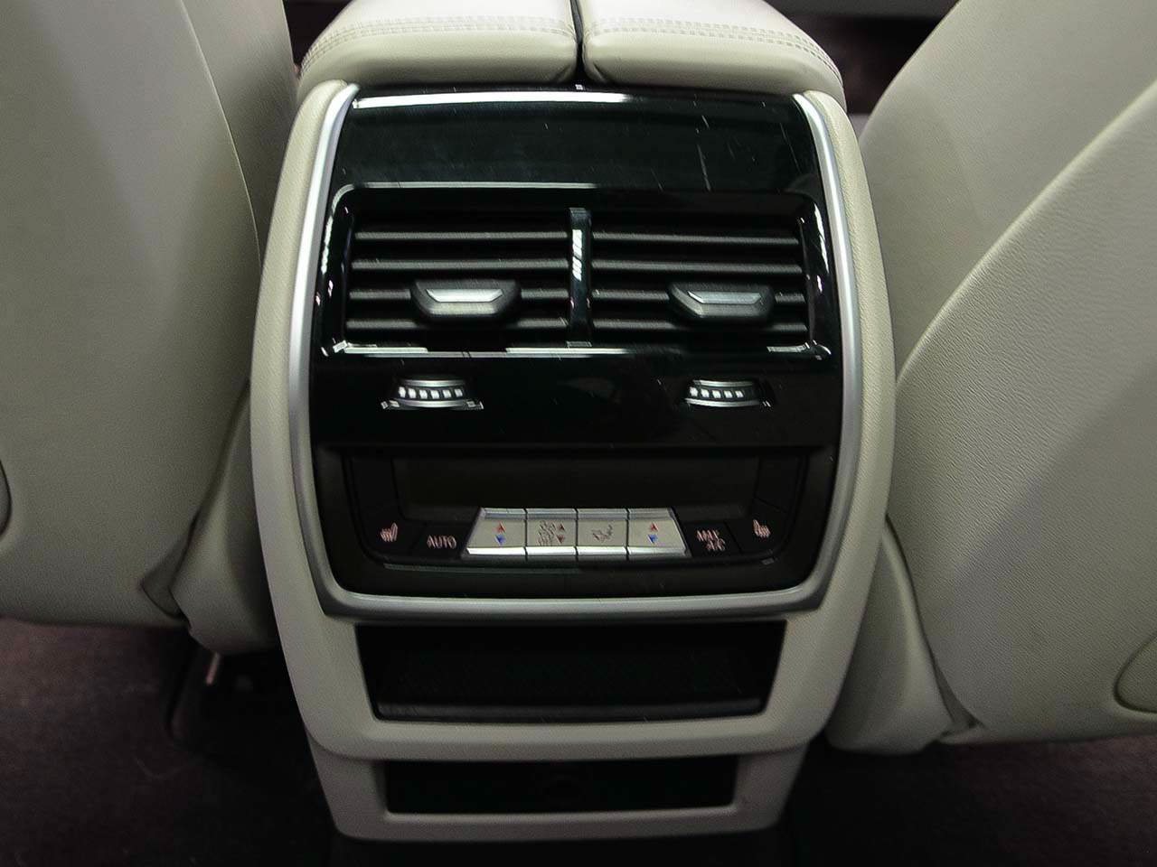Certified 2023 BMW X5 M50i w/ Executive Package AWD/4WD image 10