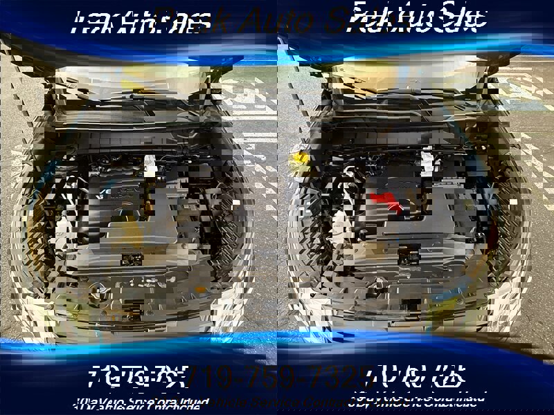 Used 2022 Nissan Pathfinder SL image 10