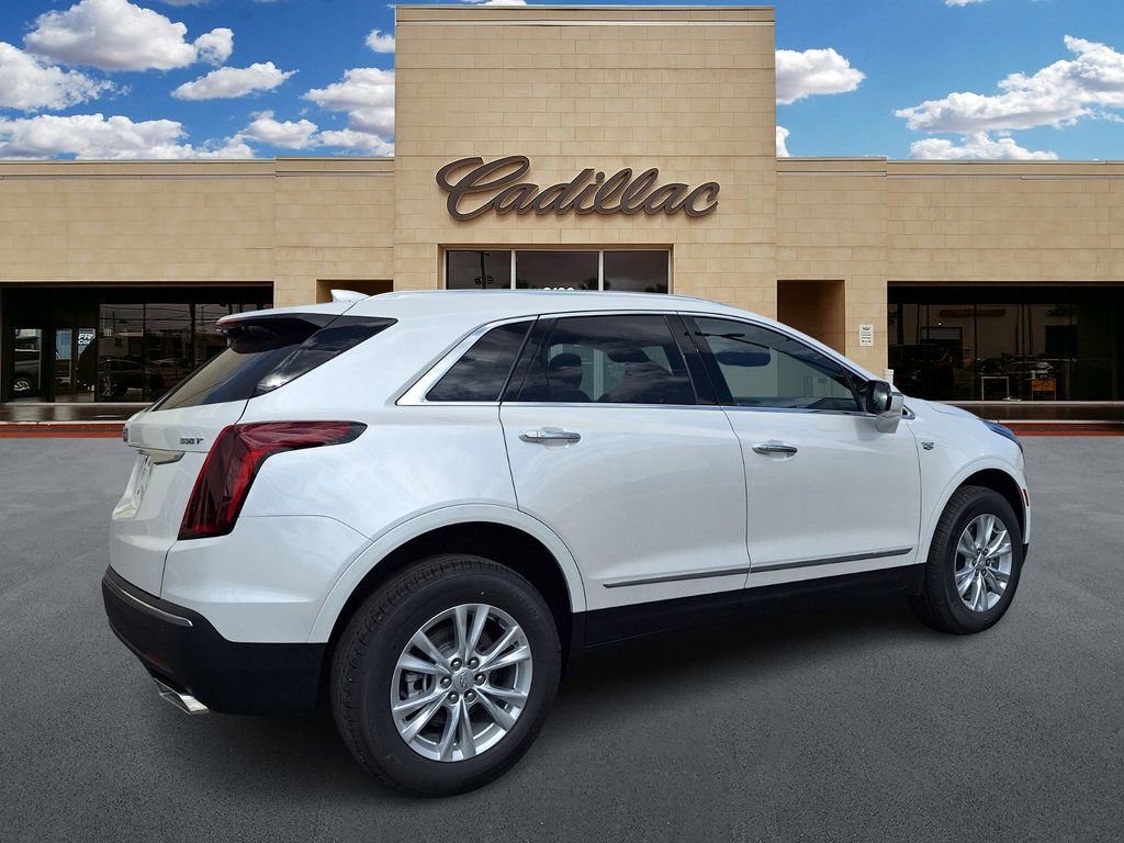 New 2026 Cadillac XT5 Luxury FWD image 3