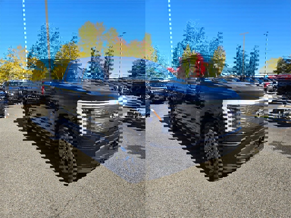 New 2025 Ford F150 Lightning Flash image 3