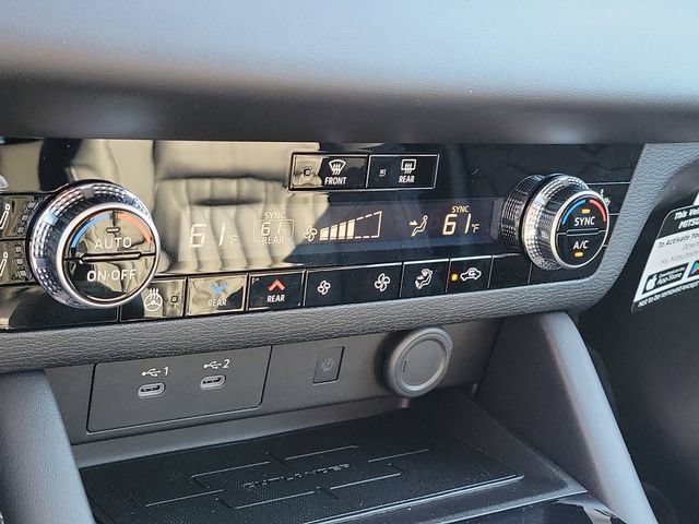 New 2026 Mitsubishi Outlander SEL FWD image 34