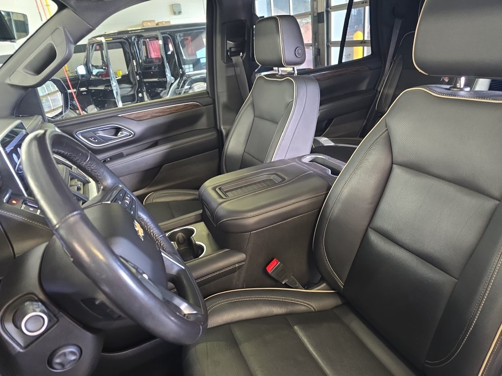 Used 2021 Chevrolet Tahoe Premier AWD/4WD image 20