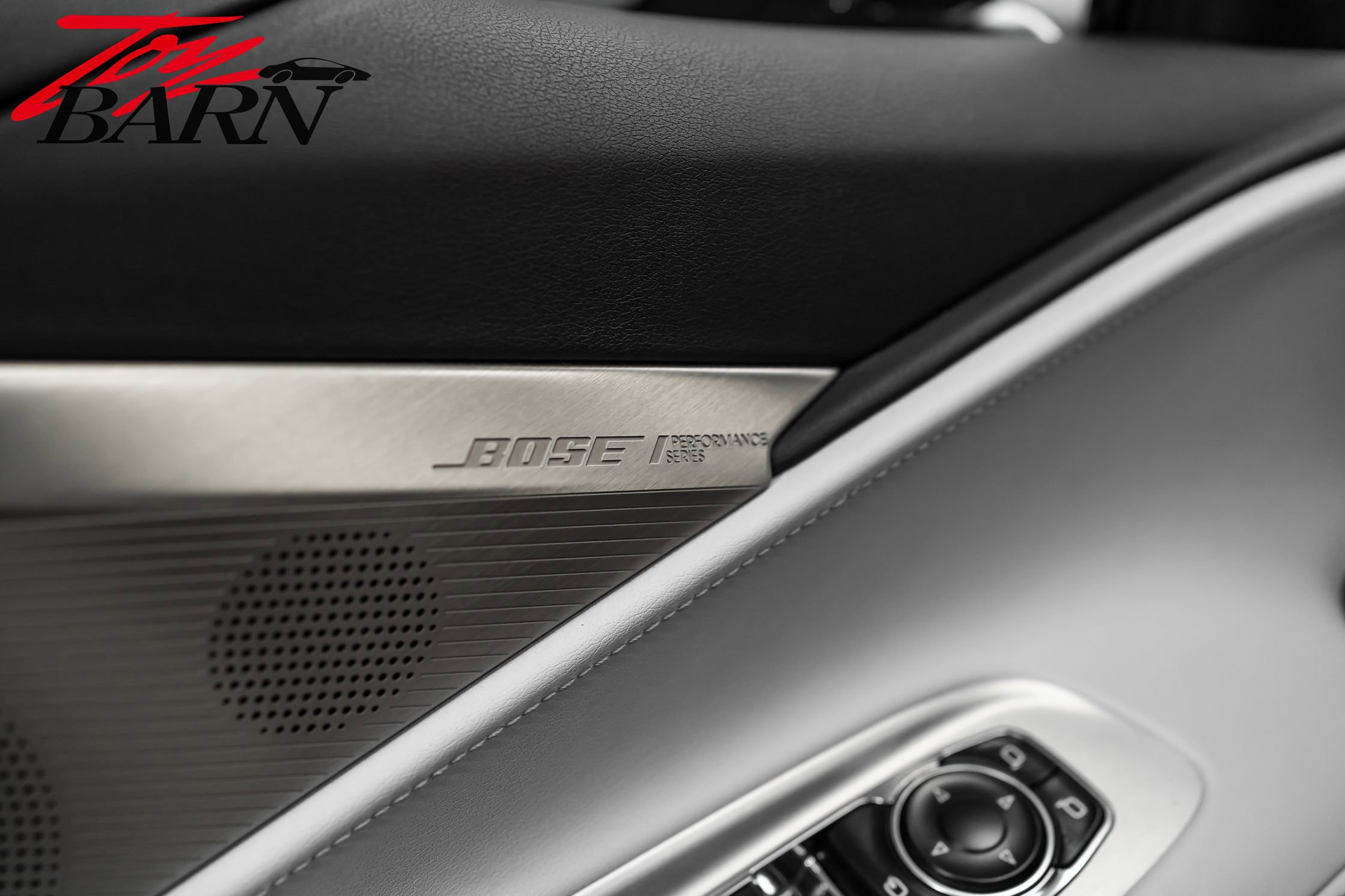 Used 2023 Chevrolet Corvette Stingray Preferred Conv w/ Z51 Performance Package RWD image 31